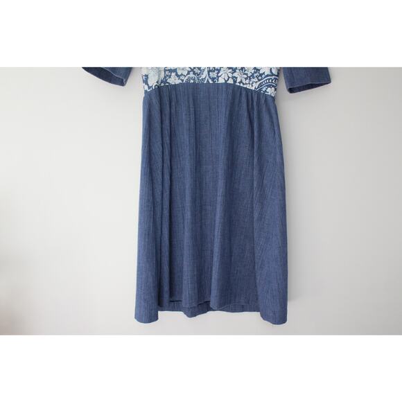 Vintage Denim Midi Dress with V Neck and Floral Waist - Picture 5 of 8